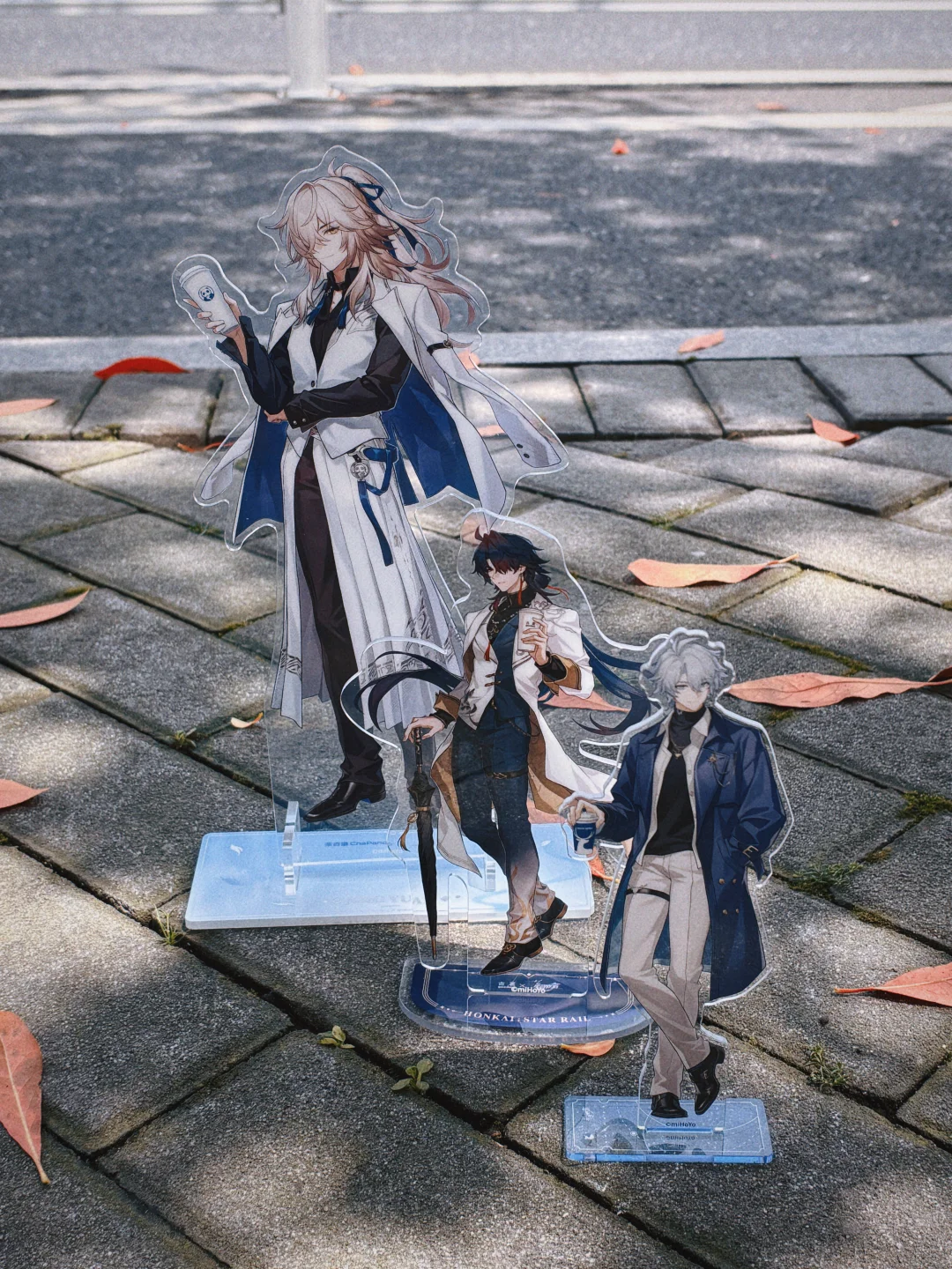 兄…兄弟，你好……大！