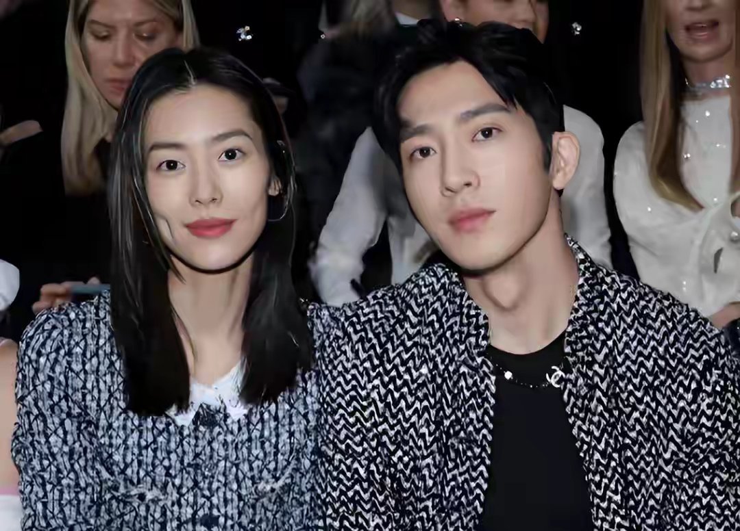 时隔7年，再看井柏然与倪妮刘雯合照才明白，生理性喜欢显而易见 ​