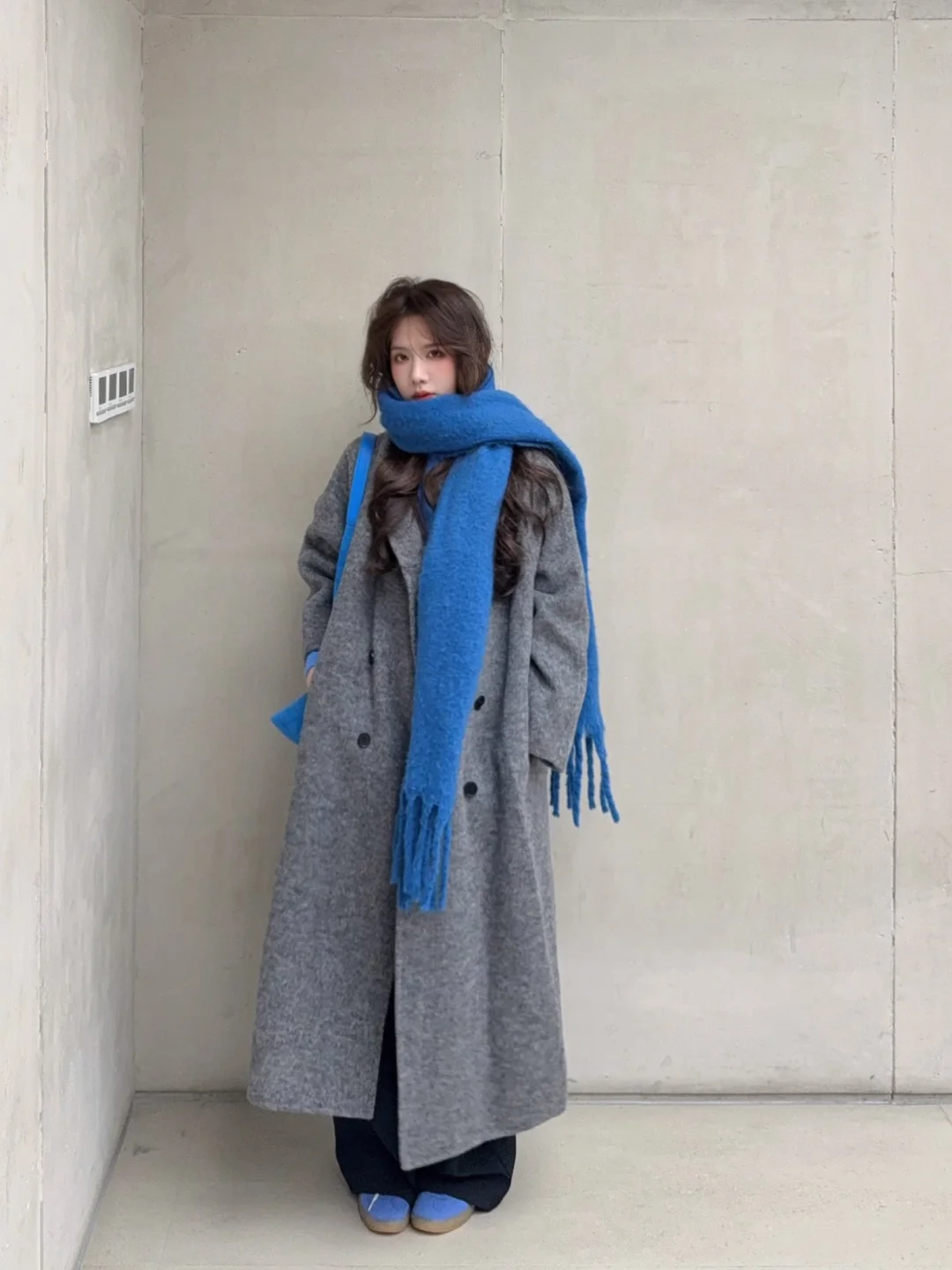 灰大衣通勤look💙˚⁎⁺˳˖