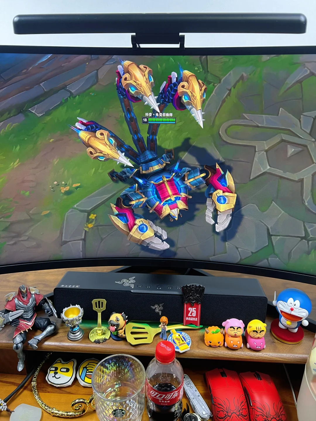 蝎子新皮肤！Q是扔导弹！帅啊！