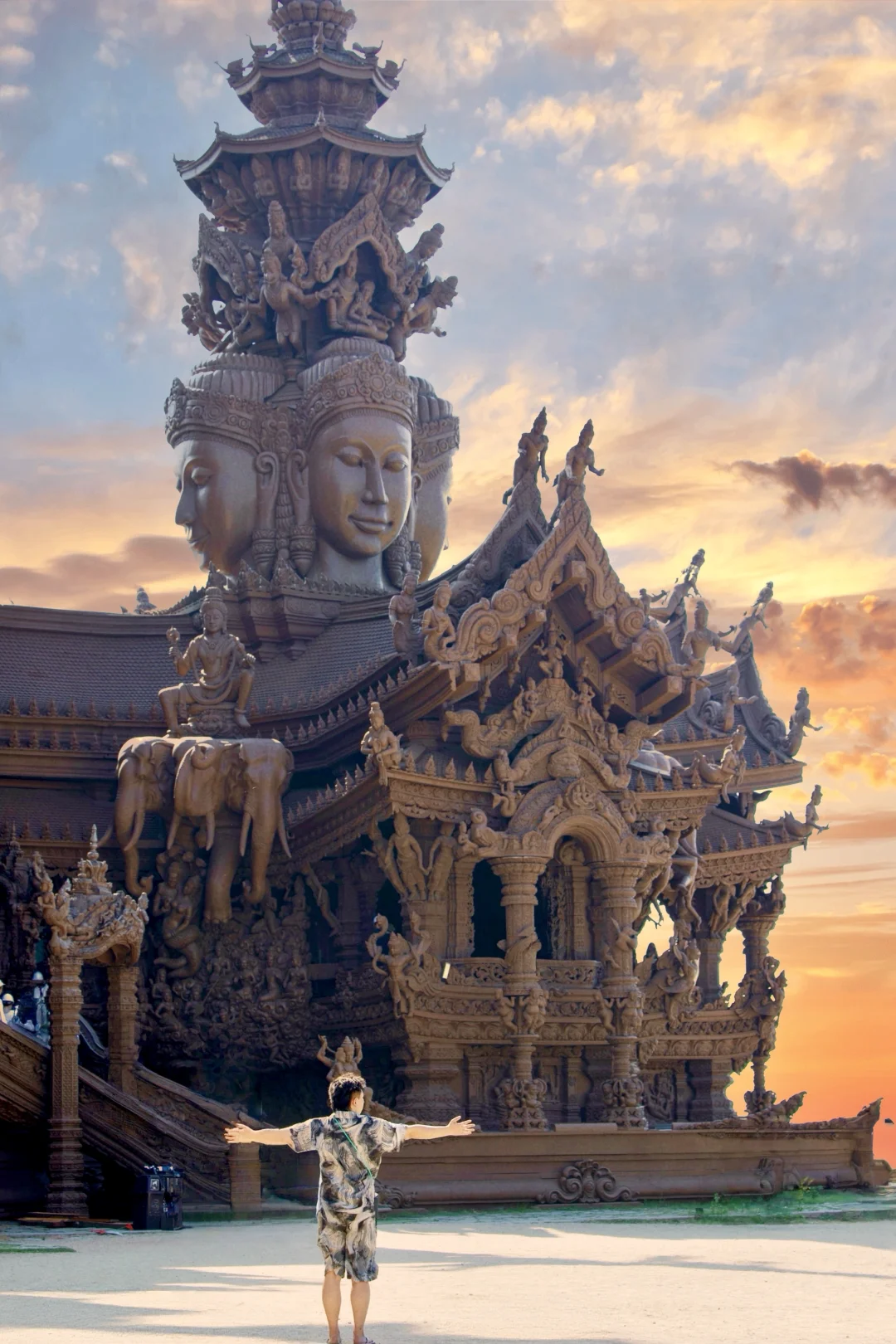 极震撼‼️全世界最大的纯木质佛教建筑….