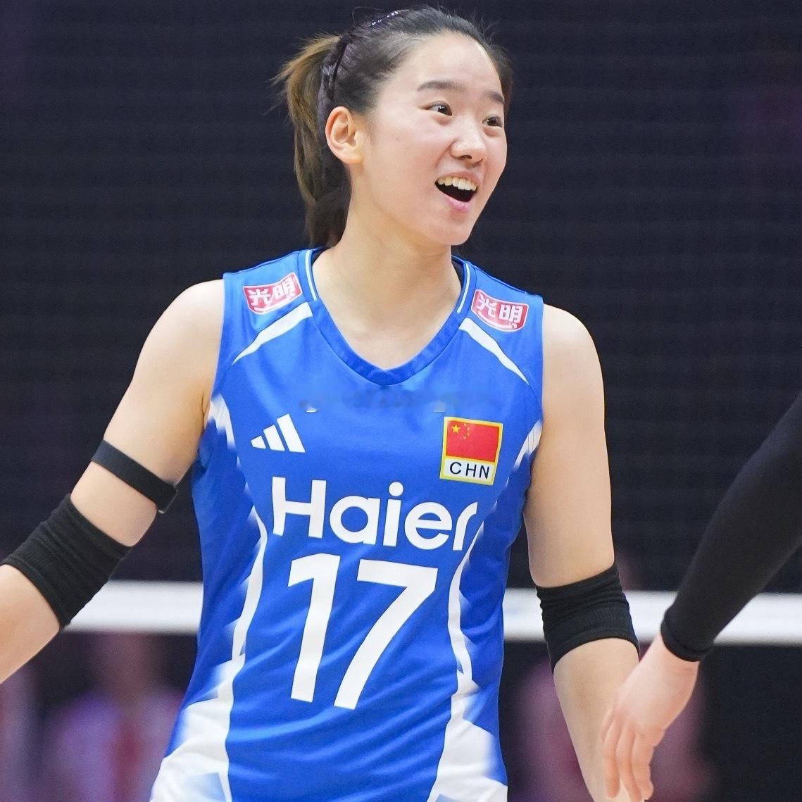 📊🇨🇳王梦洁：（3局）
▶️一传：10个一传0失误，完美到位率50%
▶️防守：29个防守25有效2失误，防守效率79%🔺

📊🇨🇳倪非凡：（0.5局）
▶️一传：5个一传0失误，完美到位率40%
▶️防守：5个防守4有效1失误，防守效率60%🔺

（2026年女排亚锦赛四分之一决赛  中国🇨🇳3-0越南 ​