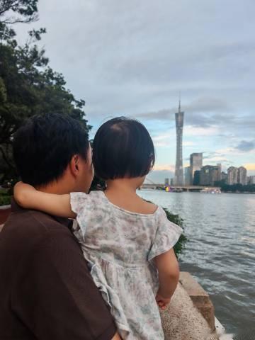 上班暂停<br />闪现广州