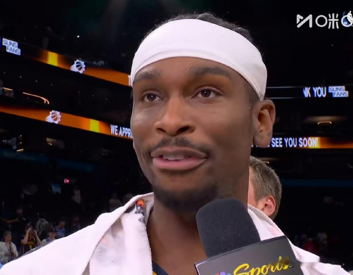 雷霆队4比0淘汰太阳队亚历山大接受采访谈下一轮对阵湖人队情况 亚历山大...