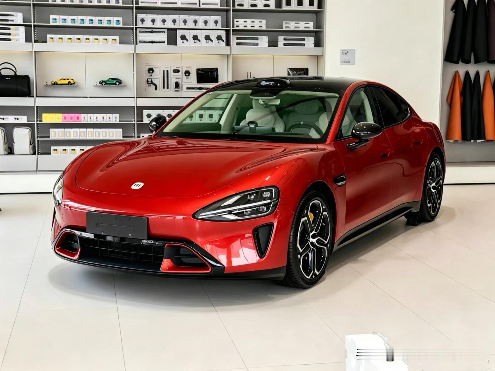 小米SU7 vs Model Y：25万预算，选帅的轿跑，还是务实SUV？

二十多万买纯电，总有两台车被反复拿出来对比：小米SU7和特斯拉Model Y。
明明一个轿跑、一个SUV，定位完全不一样，却成了很多人的两难选择，聊聊真实取舍，不吹不黑。
 
✅小米SU7优势
无框车门轿跑外观，800V高