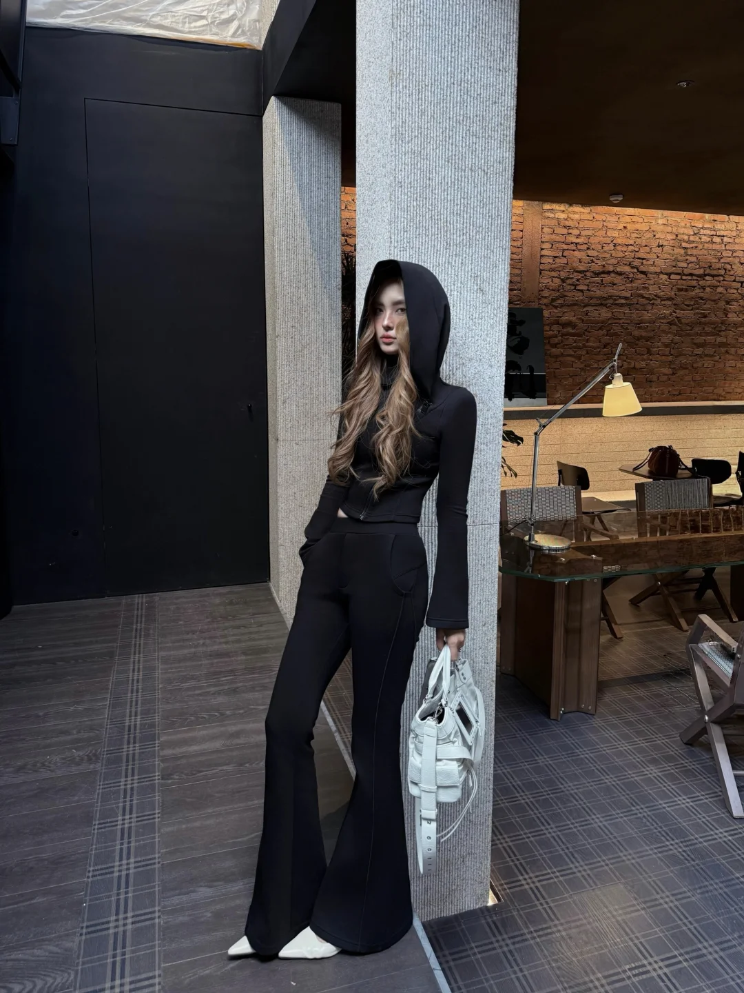 𝙱𝚊𝚌𝚔 𝚝𝚘 𝙱𝚕𝚊𝚌𝚔