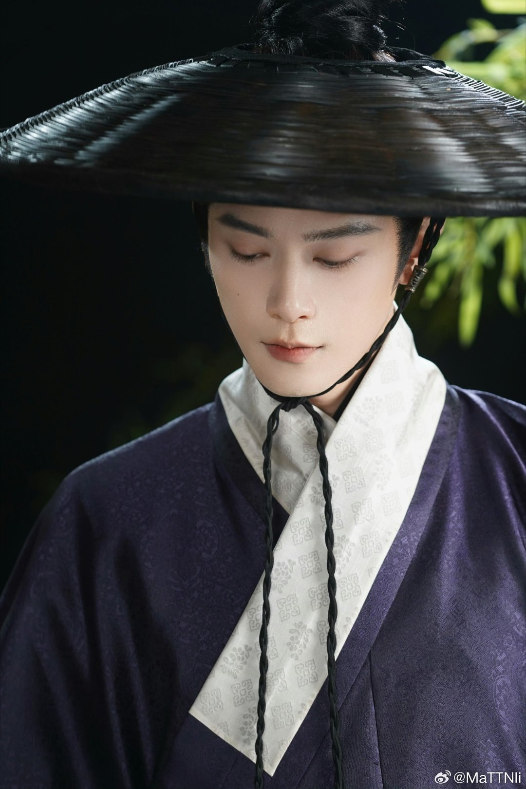 #邓凯陆封#  dk#邓凯#  

给自己时间，不要焦急，一步一步来，一日一日过，请相信生命的韧性是惊人的。

​