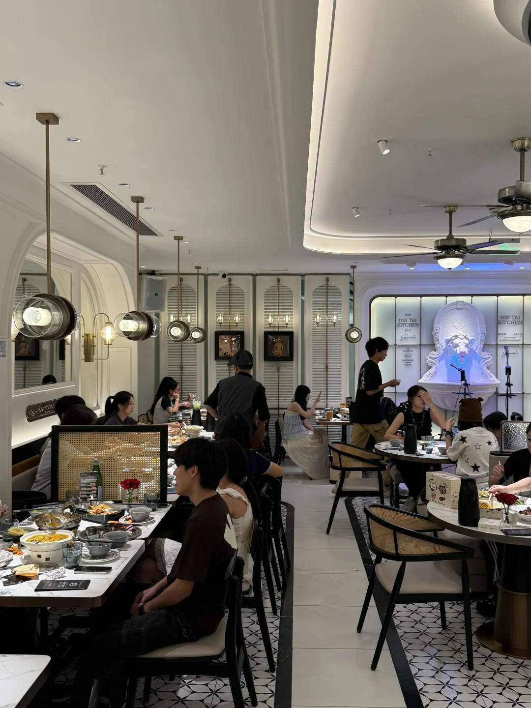 不愧是广州天河著名分手食堂。。。。