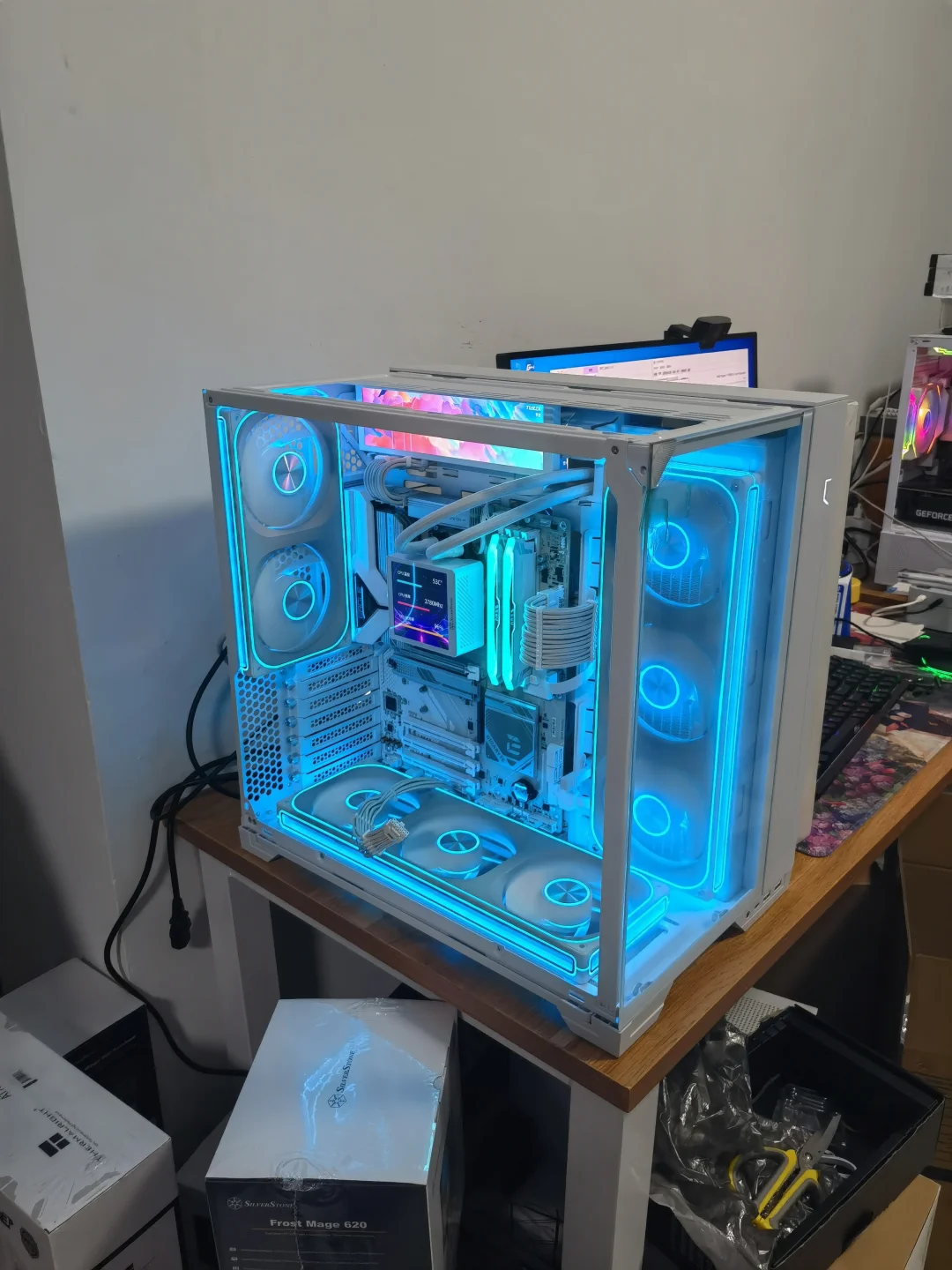 15888，5070ti海景房搬回家