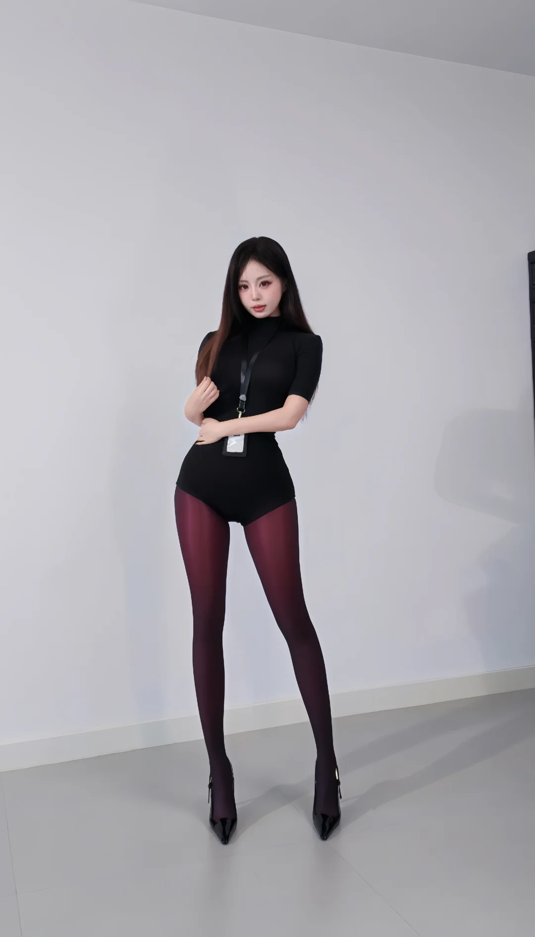 女人一身黑 走哪都ok