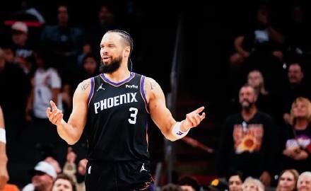 今日NBA季后赛首轮继续进行，雷霆131-122击败太阳后4-0横扫对...