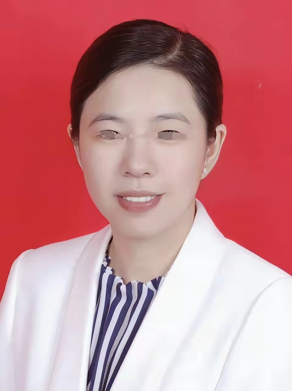不查不知道，永州这位周女士的工作清单，看完真服了。
​刷到永州周女士的事迹，原以为就是普通的履职记录，仔细一翻，好家伙，这位女干部干的事还真不少。
​先说最近的一次，她坐镇12345热线，一通电话接着一通电话。有市民咨询开物流公司有没有扶持政策，她张口就来，永州2019年就出台了促进现代物 ​