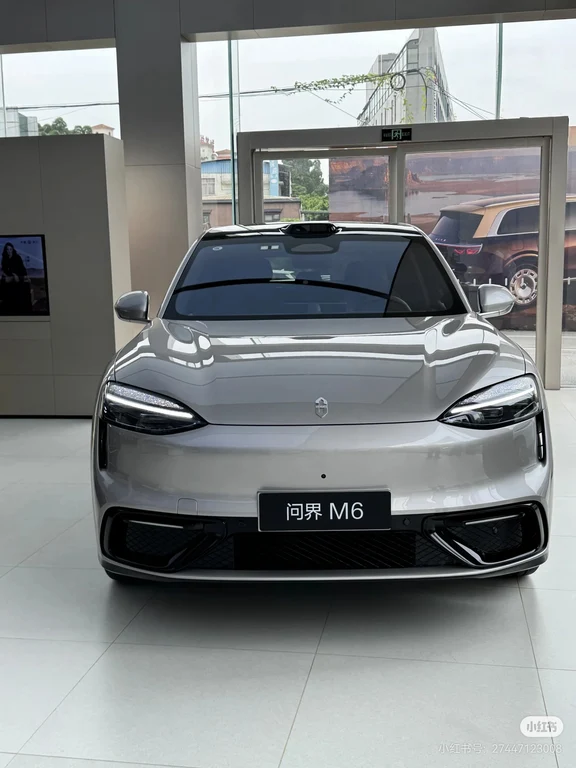 试驾问界M6