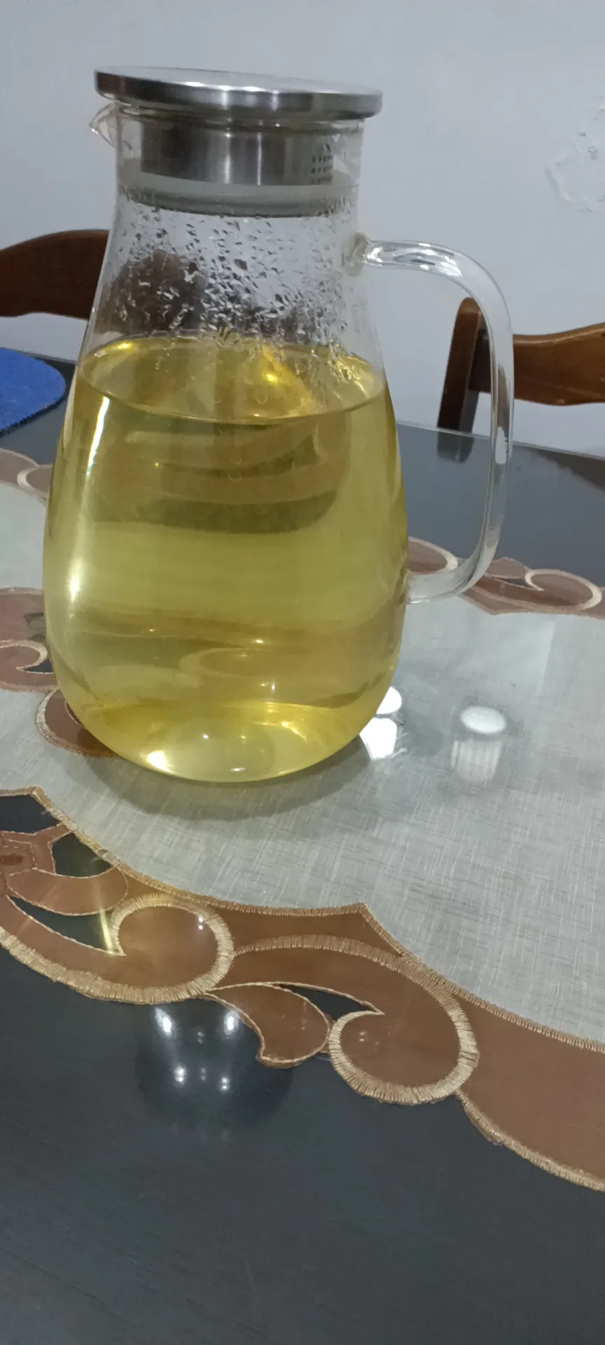 很多时候，需要经历一次情感背叛，你才能明白世间的道理，所以经历一次情感...