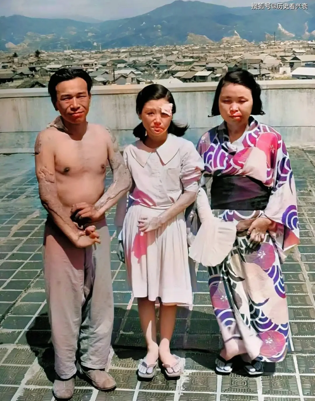 被原子弹惩罚下变异的躯体！悲哀！
