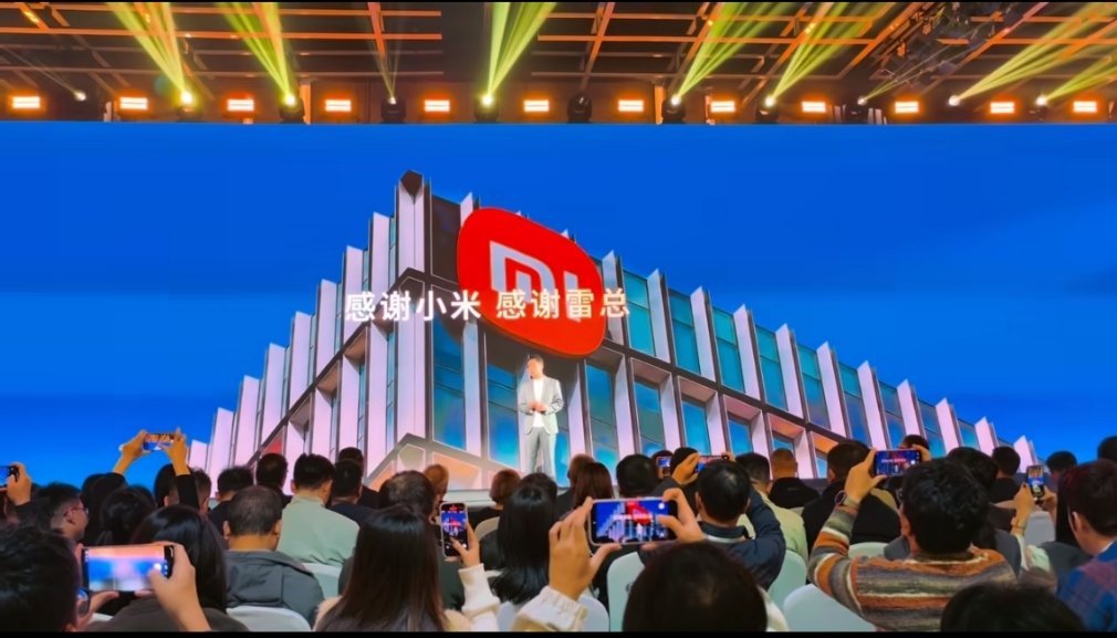 #王腾感谢小米和雷总#
离职不撕、创业不忘本，这波体面，值得点个赞。 ​
