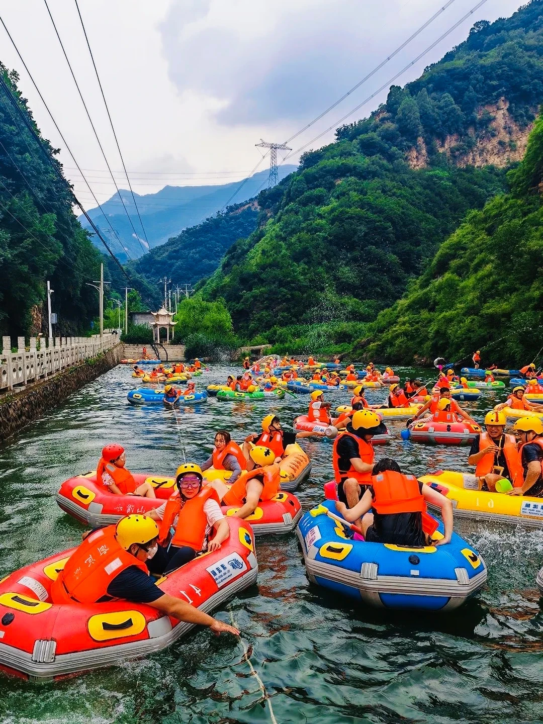夏天续命玩水❗️189米落差漂流真的太爽了