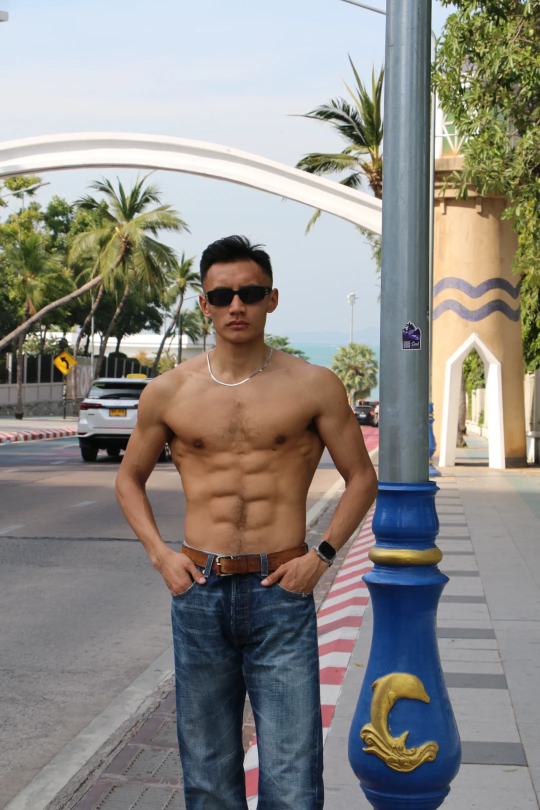 泰兰德永不停歇的夏天