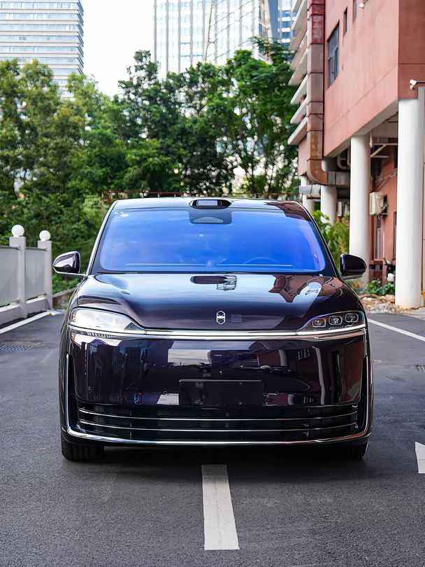 智界V9 这么不值钱？二手40多万就搞定了