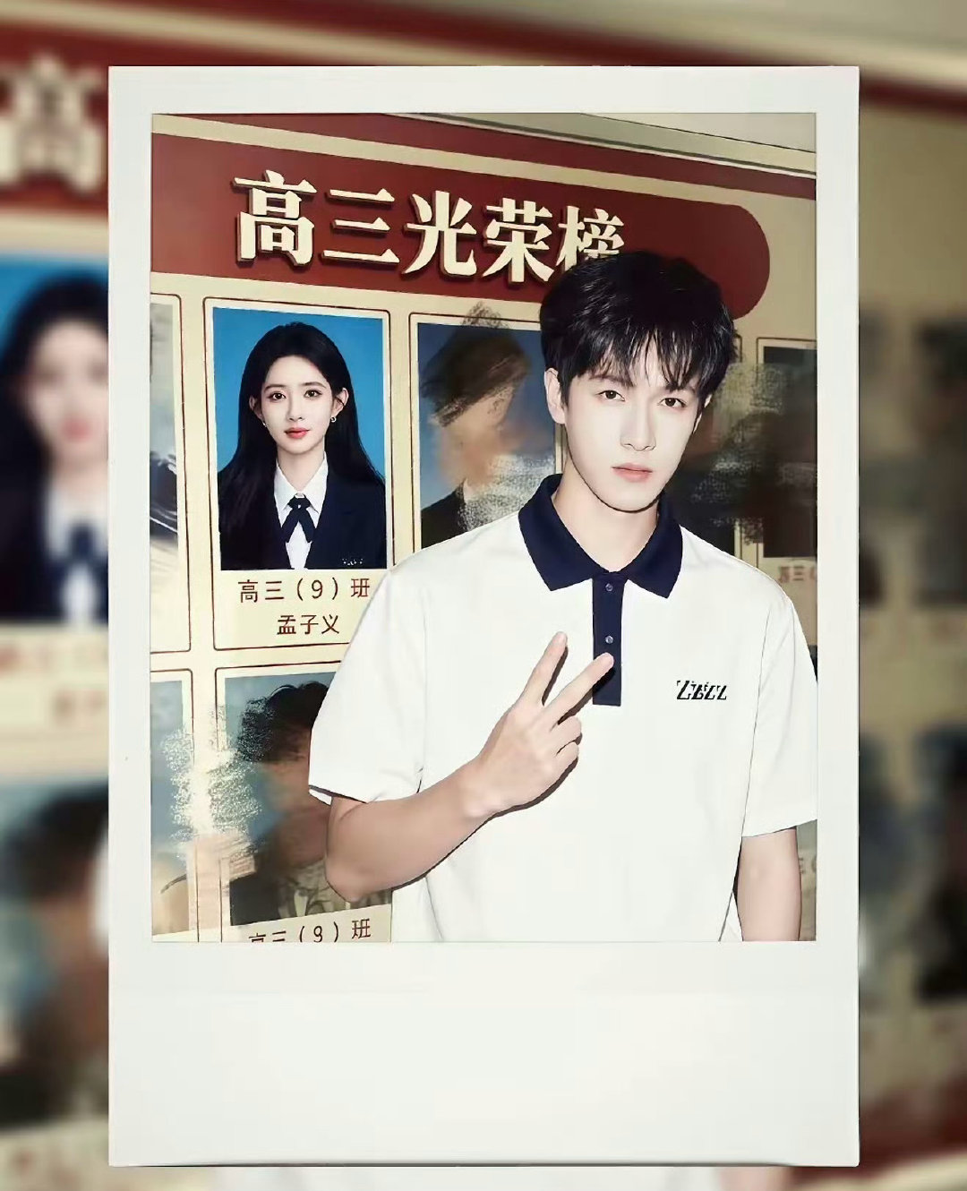 我和我暗恋了三年的学姐。 ​