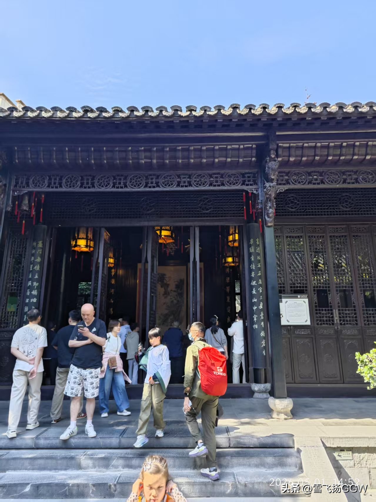 淮军真正的前敌统将，被历史写成了配角

★李鹤章，李鸿章三弟，他不是单纯管家的老三，而是淮军早期能打硬仗的前敌统将，只是被兄弟同朝的避嫌规则压住了官运，最后带伤归乡、低调收场。父亲李文安是刑部郎中，李鸿章二十四岁中进士，李鹤章却没这运气，十五岁随父到京城读书；后来乡试再落榜，干脆放下八股，1853年