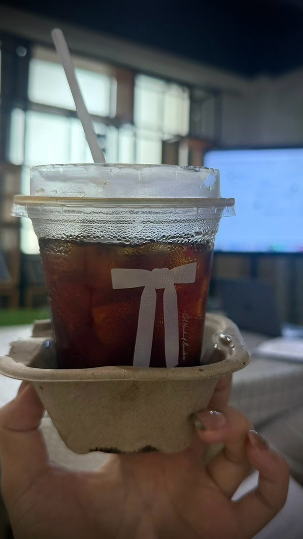 太可怕的一天.
早八到晚24 ​