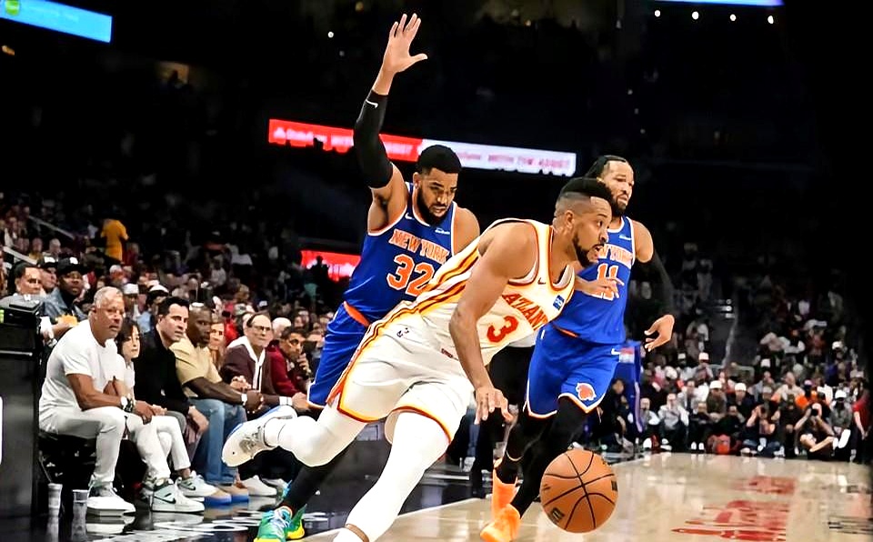 给老鹰降速！唐斯直接轰出三双，这球权早点给不就完事了？    客场狂胜...