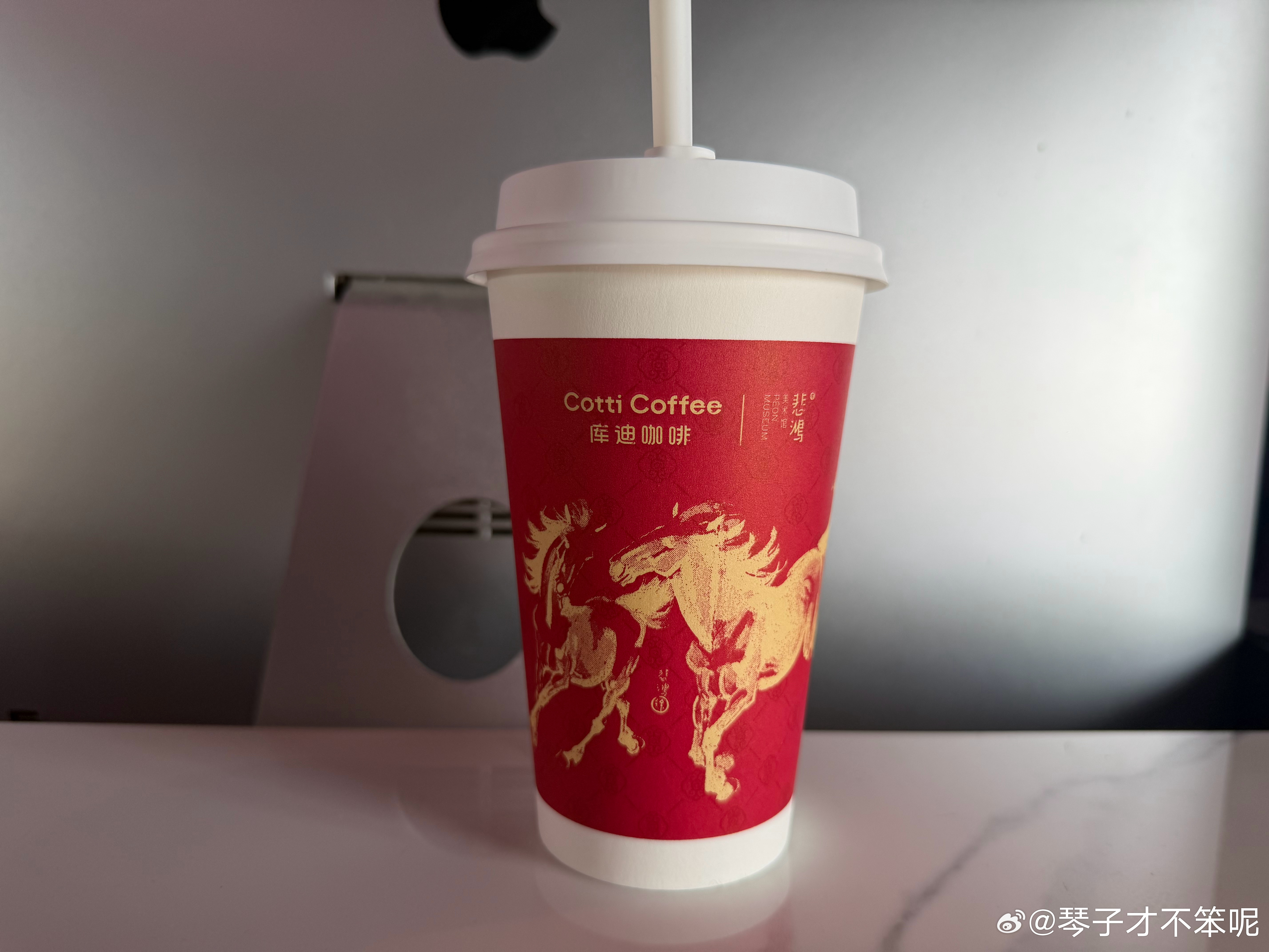 昏昏欲睡打工人，来杯咖啡提提神！ ​​​