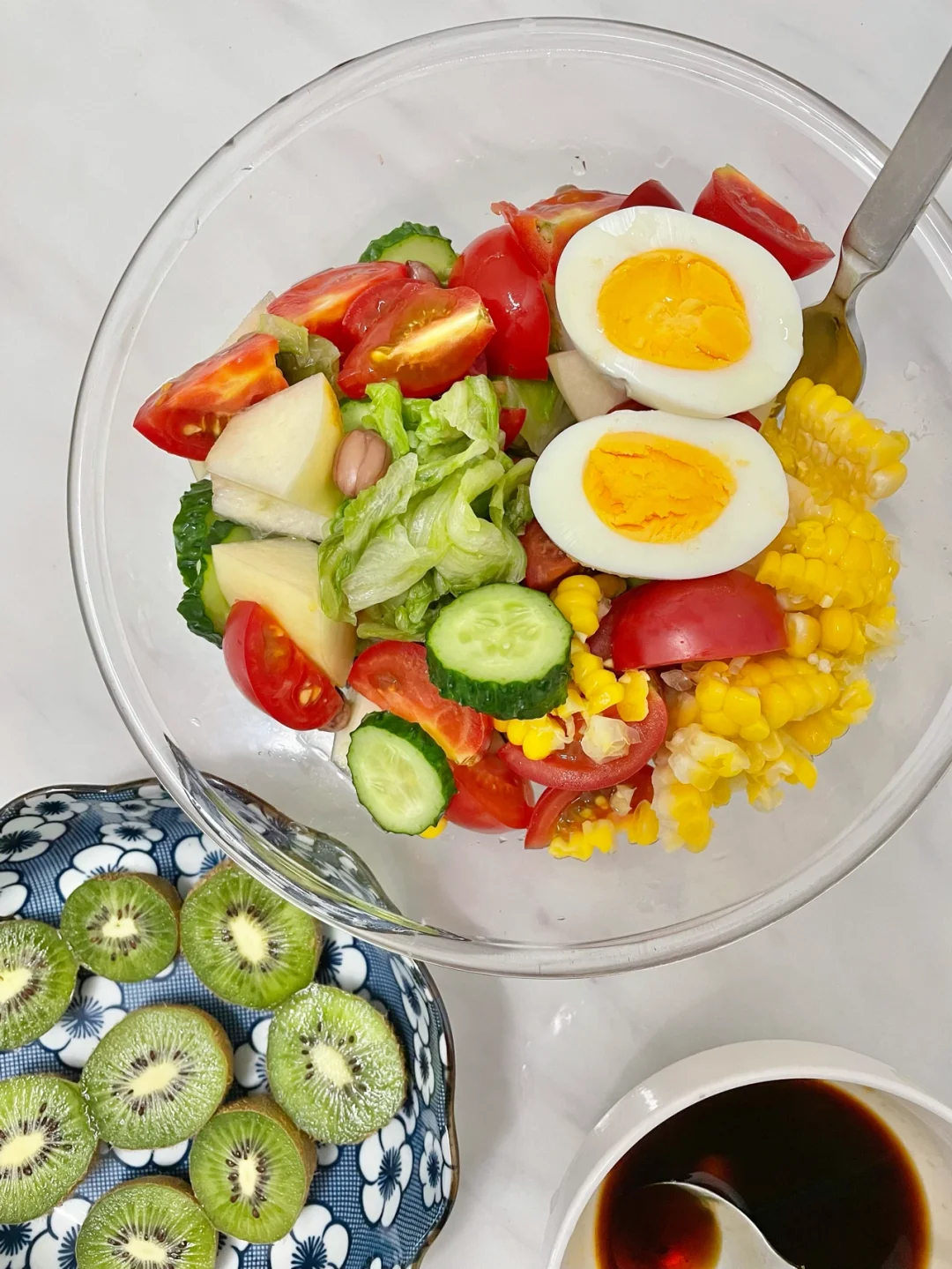 今日减脂早餐 油醋蔬菜沙拉