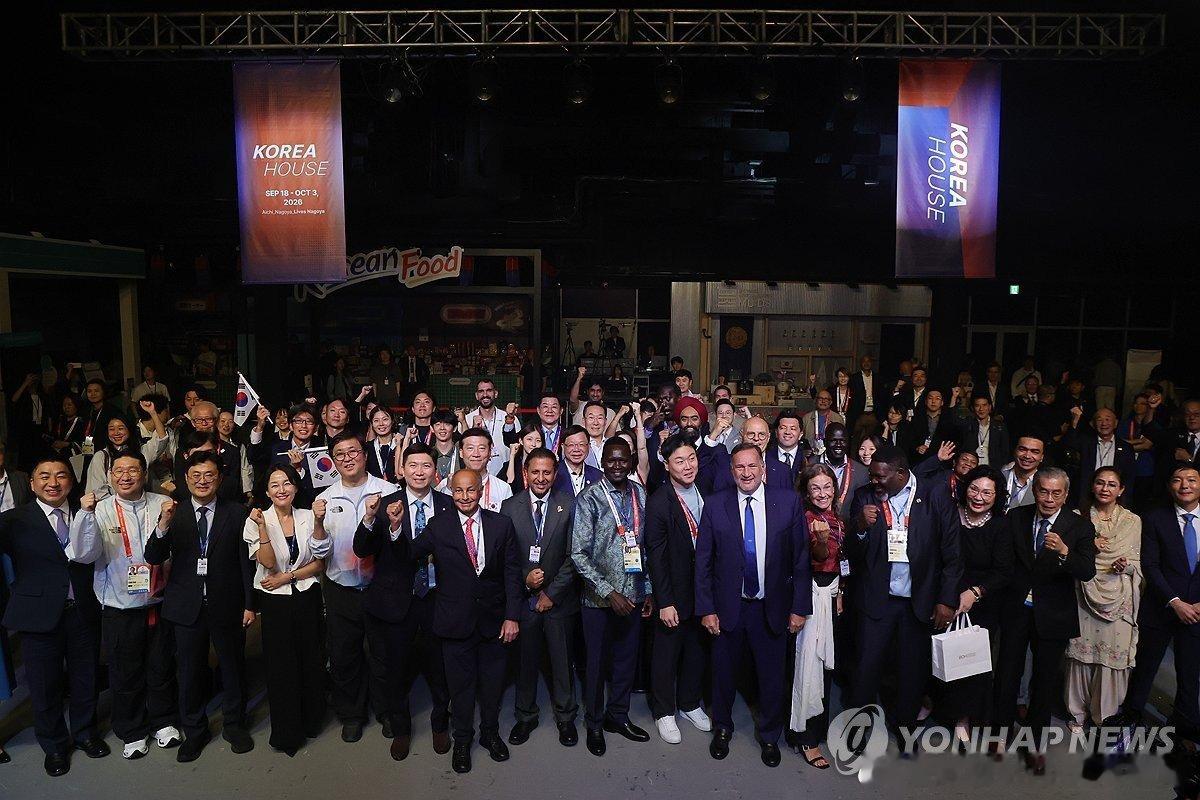 【2026爱知·名古屋亚运会“韩国之家”开馆】#亚运会# 为2026年爱知·名古屋亚运会韩国代表团提供各项保障服务、宣传韩国文化的“韩国之家”18日在名古屋正式开馆，将运营至下月3日。 ​