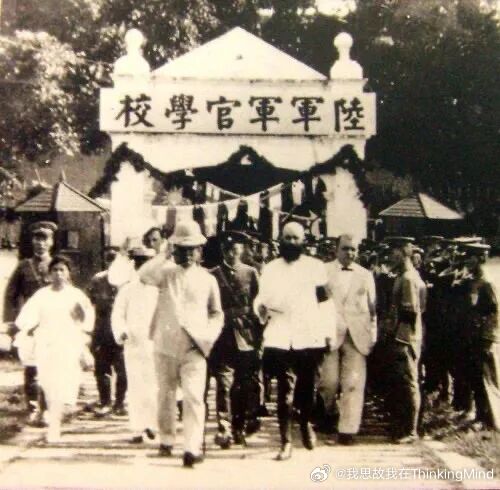 黄埔军校是苏联控制中国的工具？黄埔军校是苏联控制中国的工具？黄埔军校不...