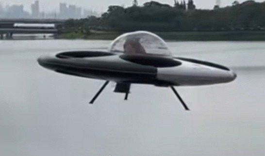 义乌飞碟卖爆了
一台80w 还卖爆了 大家还是太有钱了
义乌怎么没有把价格打下来 ​