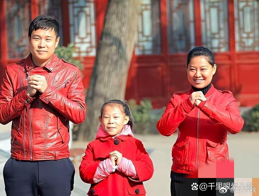沈佳润真是长开了，比小时候好看了太多 ​
