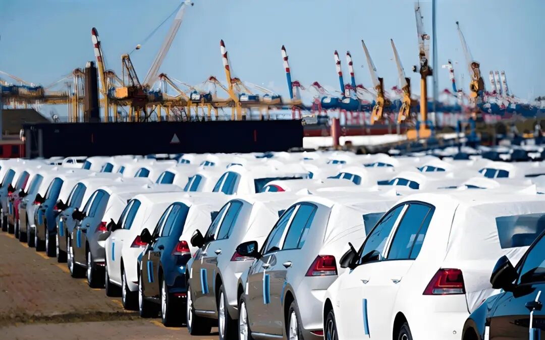 2025全球车市增长5%！比亚迪、吉利、奇瑞杀进前十，中国车企彻底改写...