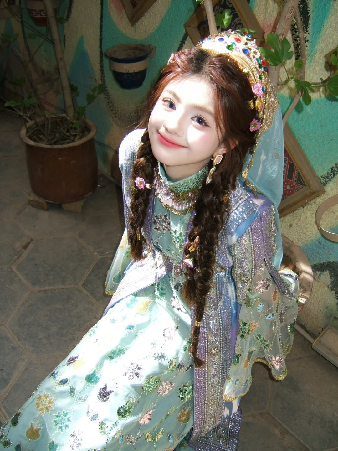 被喀什这个妆造甜到了！🥰