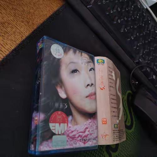 激情，1987年林忆莲发行于《忆莲》专辑