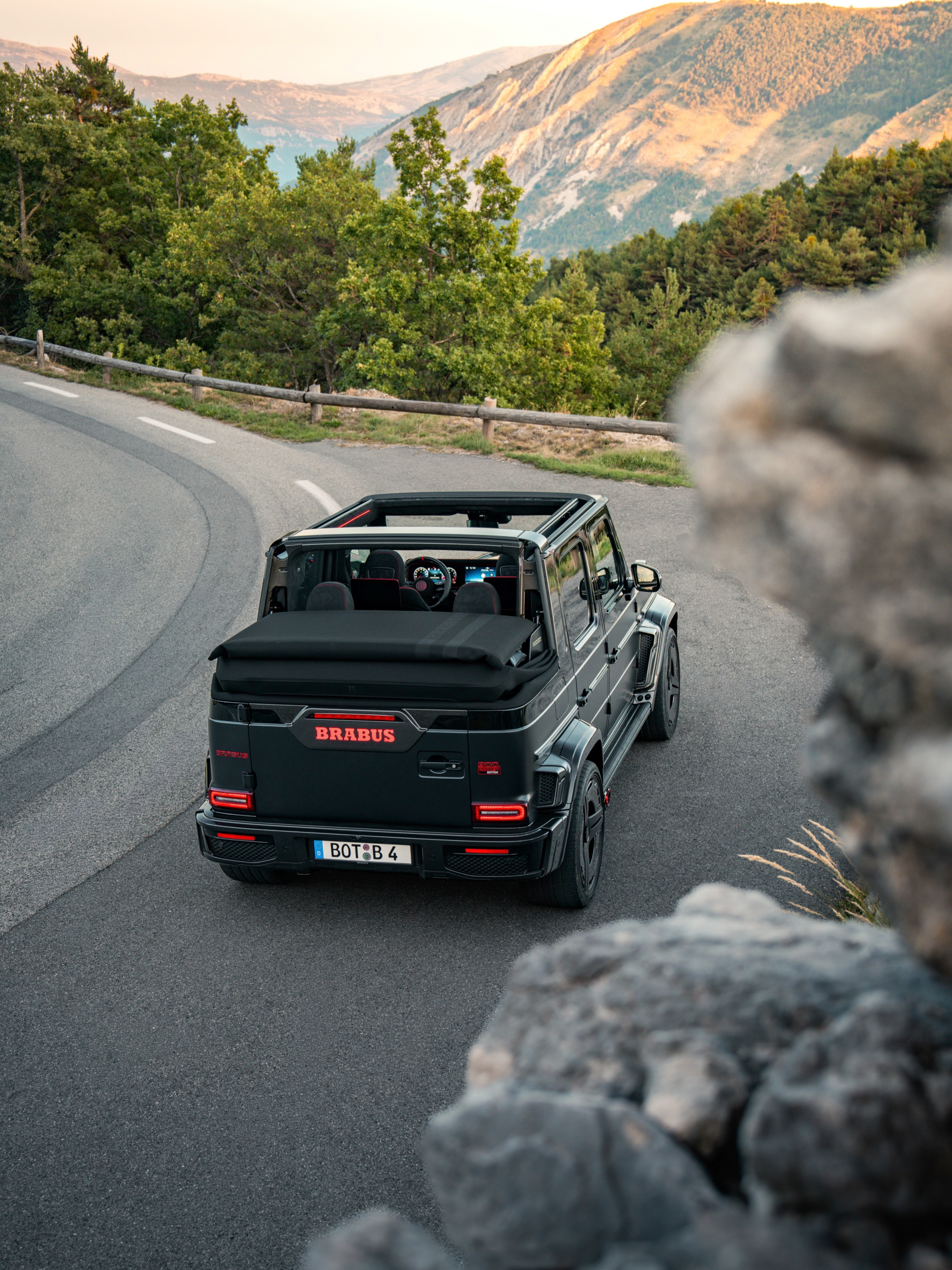 Brabus 900 Rocket Edition Cabrio ​