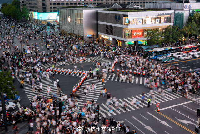 2026年铁路端午假期运输期限为6月18日至6月22日，共计五天。“端...