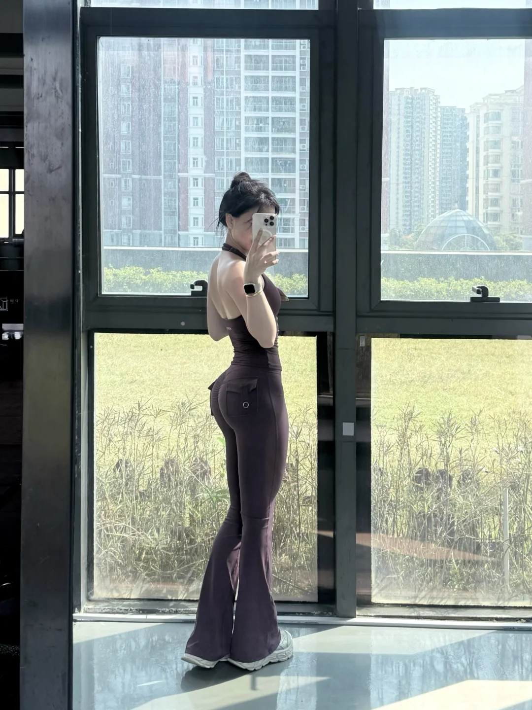 练出酒杯腿 live!!