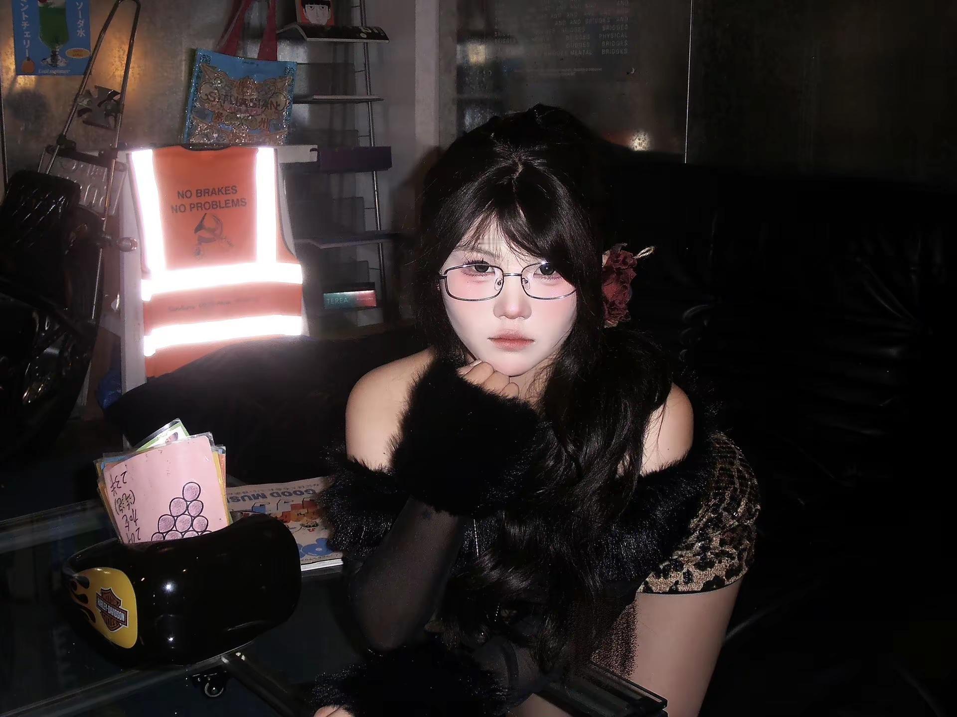 <p>30岁的女人 <!--{img:0}--><!--{img:1}...