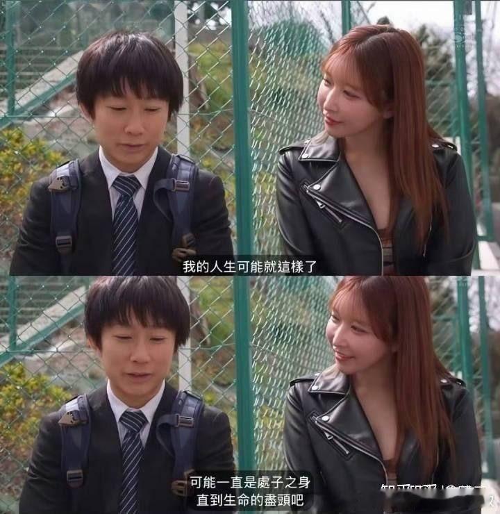 我以后肯定会买个伴侣机器人，跟机器人过，一定很幸福，想想都知道人类需要的一切情感需求对未来的人工智能机器人来说简直易如反掌，人家还不需要任何回报和交换，没有人类那一套勾心斗角充满变数的稀烂人性。
人家充电就行了[捂嘴哭]。
人这玩意儿还是太不可靠了，我也无法认同大部分人的爱情观和婚姻 ​