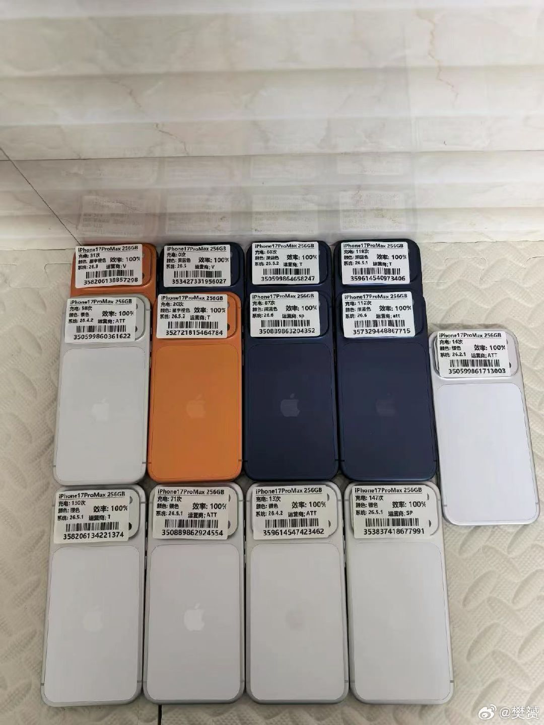 美版三网 有🔒现货
17pm256G蓝5999橙6100白6450
插卡即用 最新卡贴 无需二次启用号卡
#iphone17promax# ​