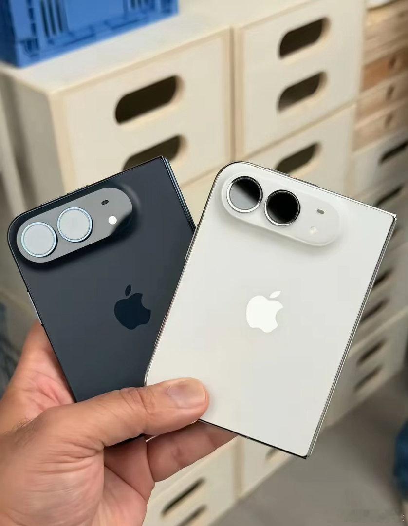 #iPhoneDuo难产#逼苹果在保良率和扩产能之间二选一。
看来折叠屏这次要化身理财产品🤔 ​
