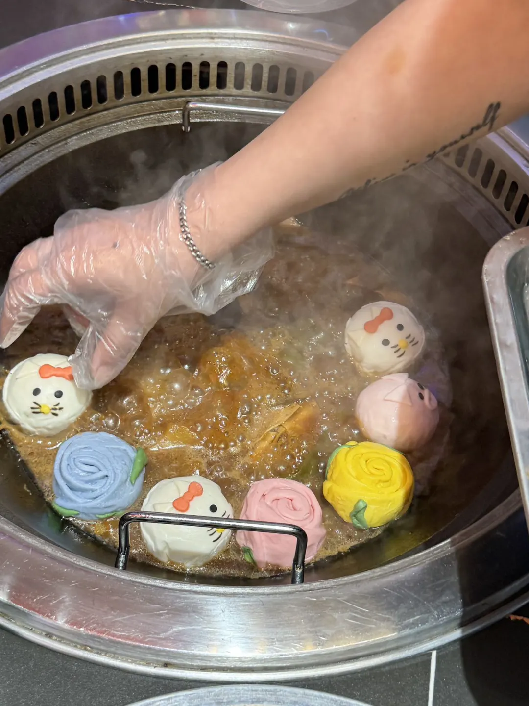 南昌📍吃到小🐷盖被了～萌翻了