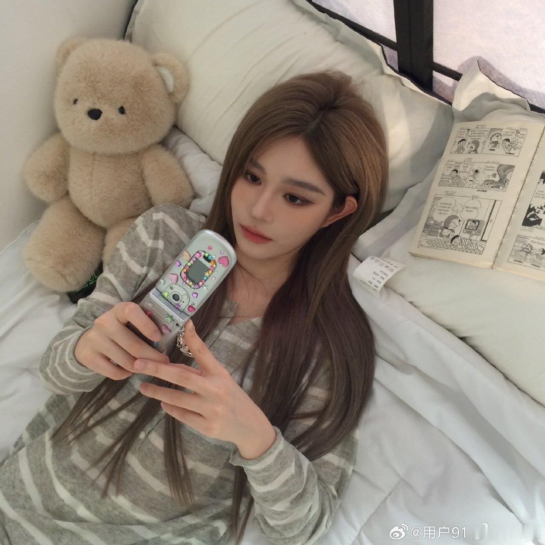 #一个优雅的挑水人[超话]# 🍋#王奕全能ace# 🍋#王奕全肯定# 

＂浪漫定格在瑰海中，永不落幕爱意四溅.＂ 𝐑𝐨𝐦𝐚𝐧𝐜𝐞 𝐢𝐬 𝐟𝐢𝐱𝐞𝐝 𝐢𝐧 𝐭𝐡𝐞 𝐬𝐞𝐚 𝐨𝐟 𝐫𝐨𝐬𝐞𝐬 𝐚𝐧𝐝 

​