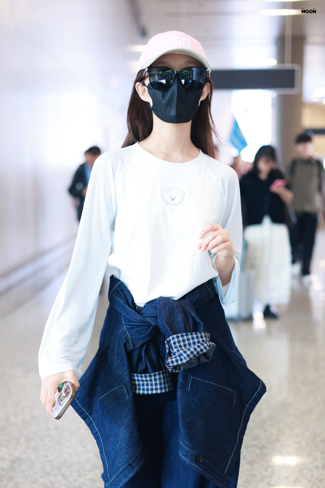 261012 杭州到达

·#今日星拍放送# 
·#向全世界安利侯呈玥# ​
