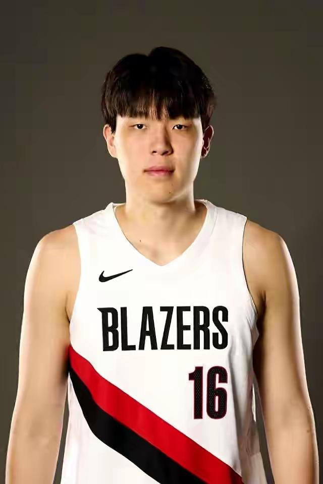 魔术历经加时 112-105 击败开拓者 本场最大变数是中国球员杨瀚森...