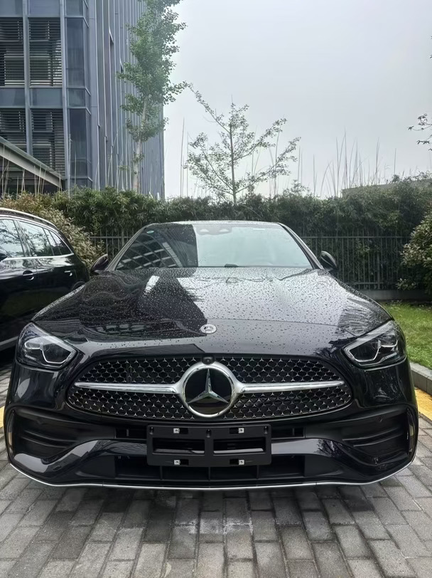 黑色C260L