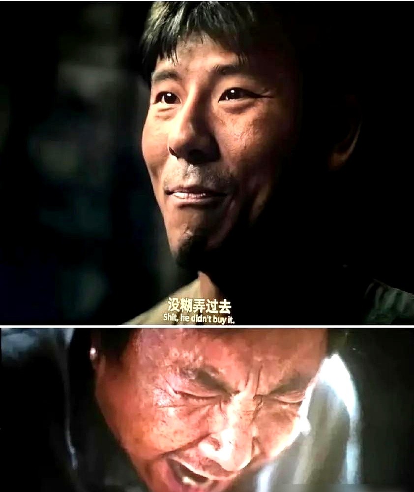 沈腾在片场看傻了眼，一个新演员张嘴就是一长串流利的阿拉伯语。

为了拍戏，蒋奇明硬生生把这门外语刻进肌肉里。四个月死磕，全靠拼音标注死记硬背。

两分钟一镜到底，他一边走位、变魔术，一边多语言无缝切换。这股狠劲，逼得导演文牧野在监视器后头直接喊他大演员。

戏红了，找上门的高薪综艺踏破门槛，他全推了