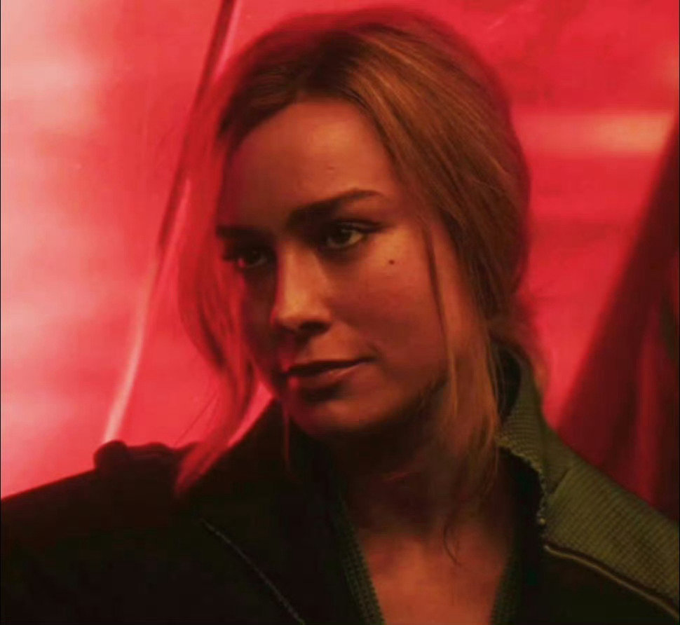 #生日祝福#祝奥斯卡影后、“惊奇队长”#布丽拉尔森#37岁生日快乐~[干饭人][给力]期待在《#复仇者联盟5#》和《#复仇者联盟6#》中的回归！[鼓掌] ​